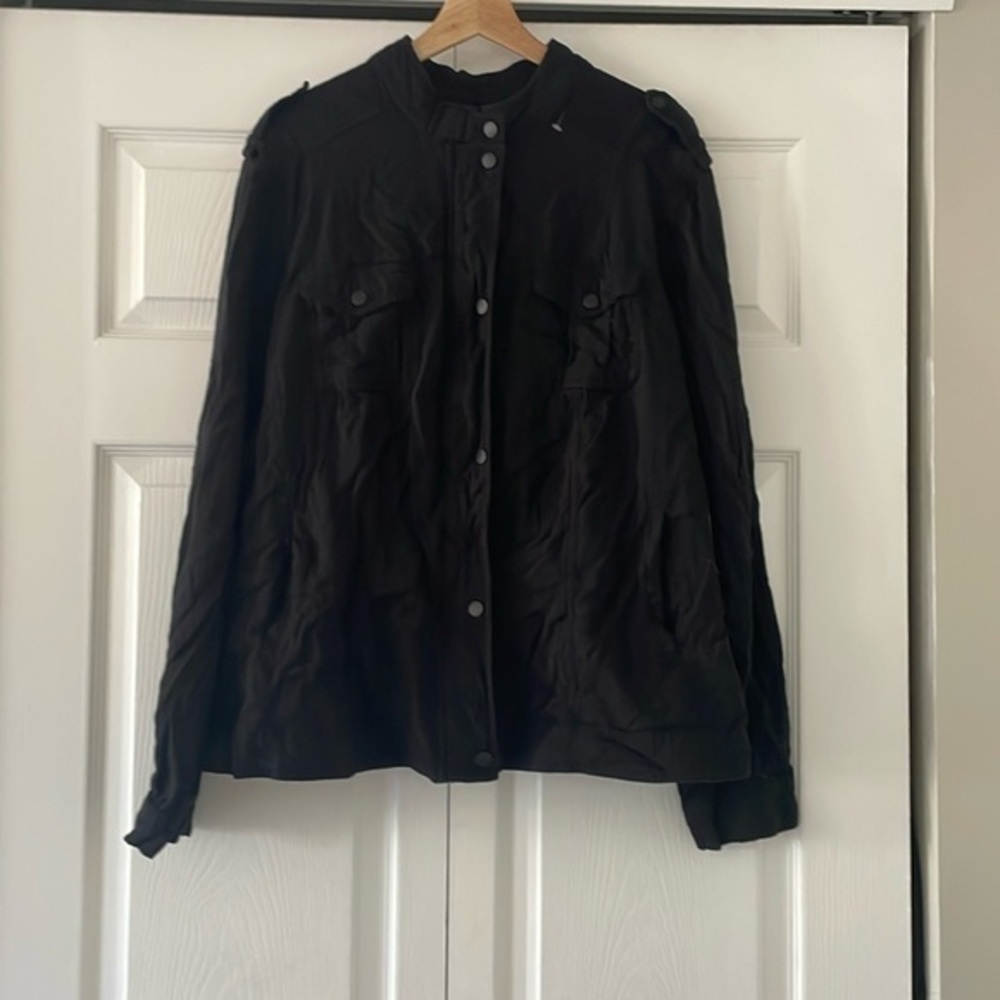 Torrid lightweight snap button jacket